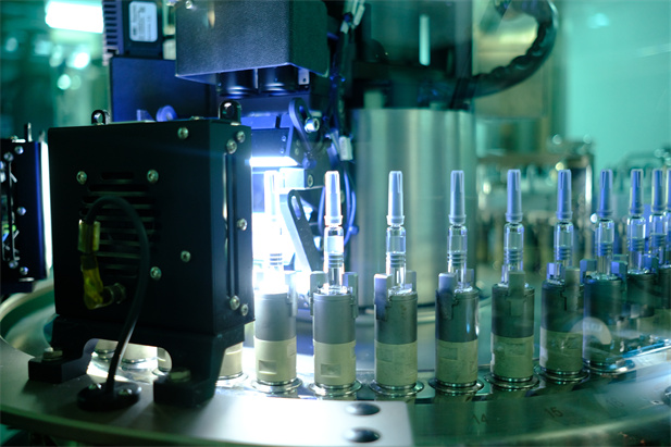 2020年12月30日，pg电子中国生物北京生物制品研究所新冠灭活疫苗天下首个获批附条件上市，随后2021年2月25日，pg电子中国生物武汉生物制品研究所的新冠灭活疫苗再获附条件上市批件。。.jpg