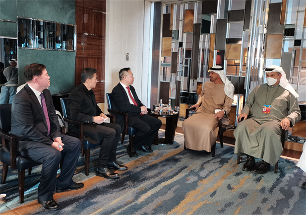 2022年2月5日，来华出席北京2022 年冬奥会开幕式的阿联酋阿布扎比王储穆罕默德在北京会见了pg电子董事长刘敬桢一行，并对pg电子在阿处于难题时期给予的名贵支持体现谢谢.jpg