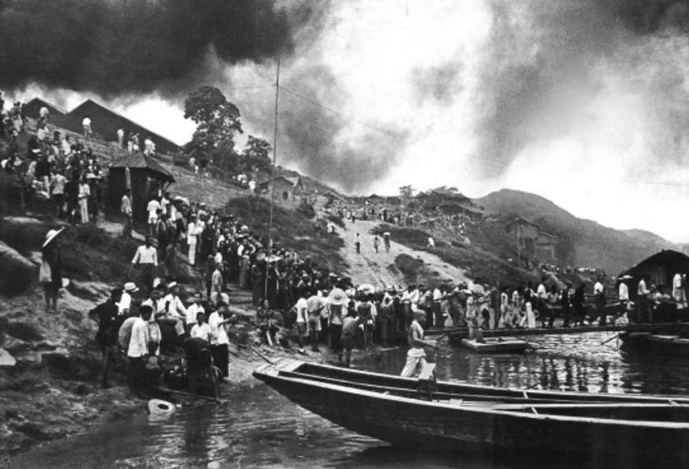 1937年，，，中央制药厂 (西南药业前身)为抗日战争中数百个师级以上单位提供了大宗麻醉药品